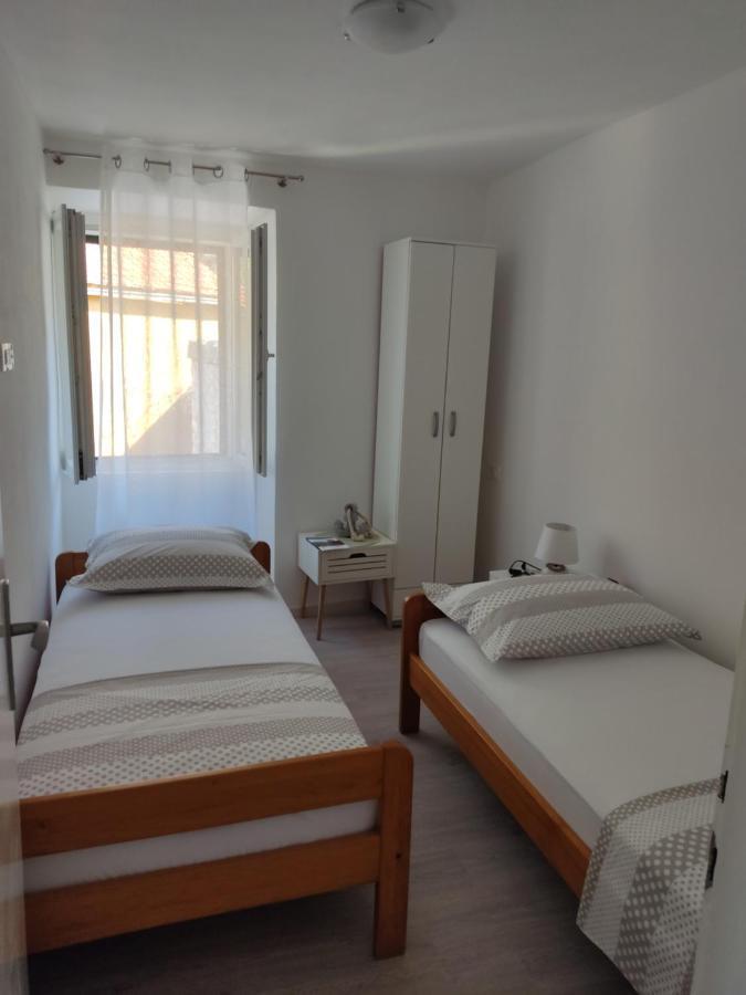 Apartment Zagalo Sveta Nedelja  Extérieur photo